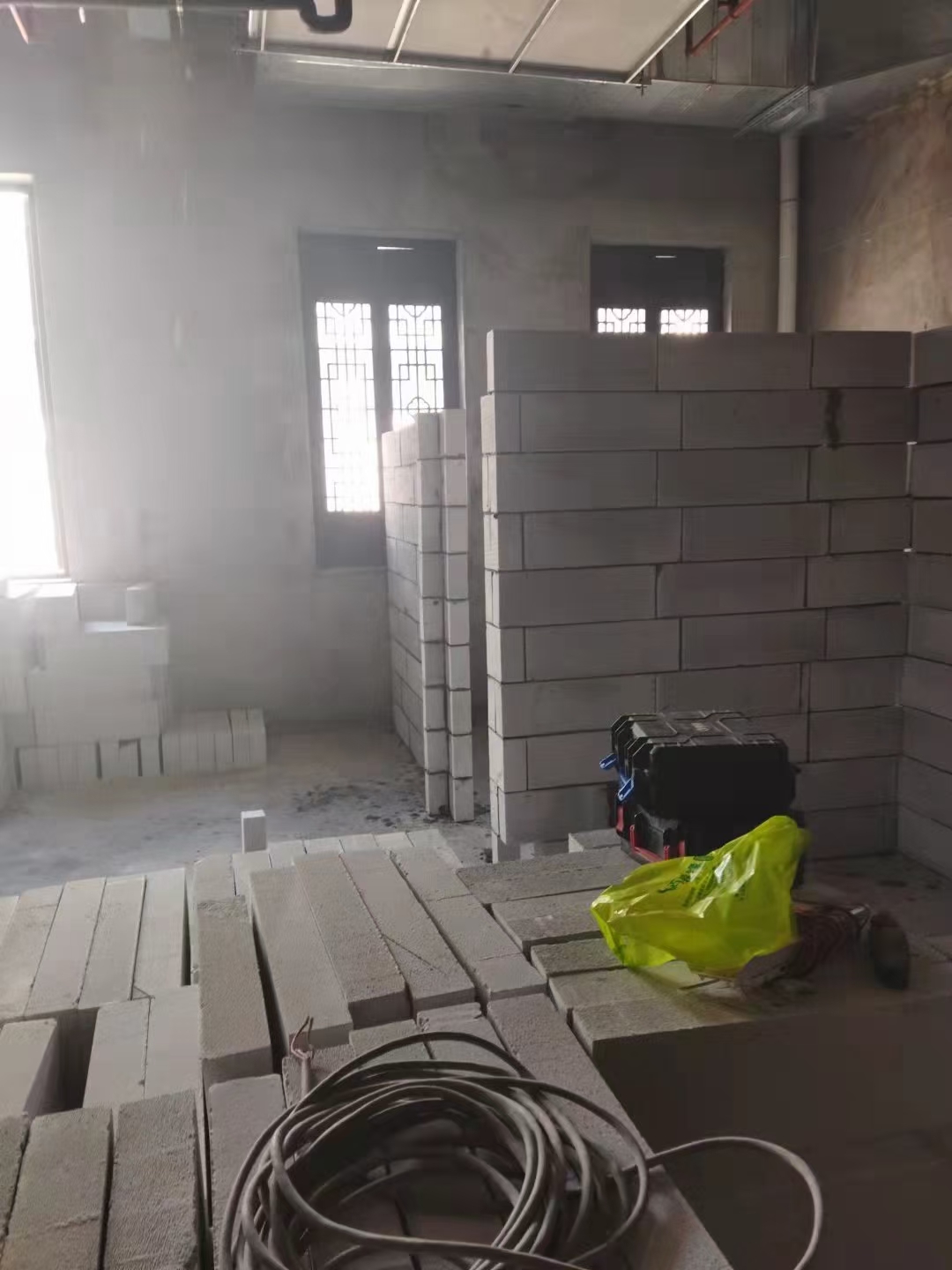 宾馆轻质砖隔墙